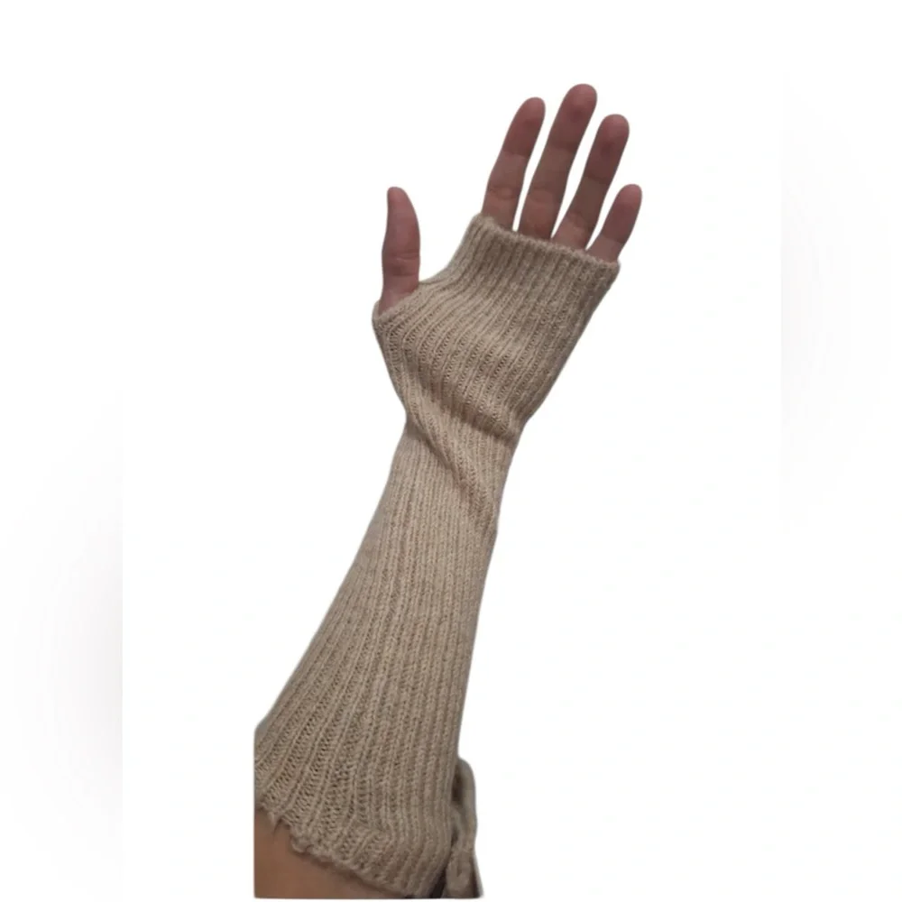 ZARA Cozy Light Brown Ribbed Knit Fingerless Gloves Women’s Size NEW WITHOUT TAG